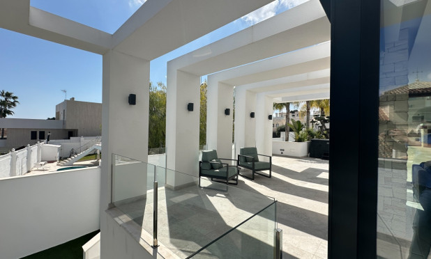 Reventa - Villa - Orihuela Costa - Villamartín