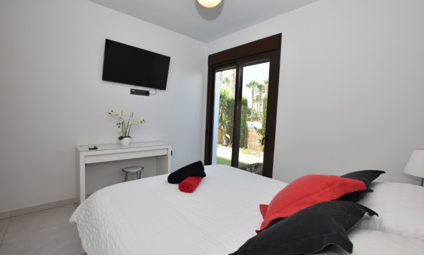 Herverkoop - Apartment - Flat - Algorfa - La Finca Golf Resort