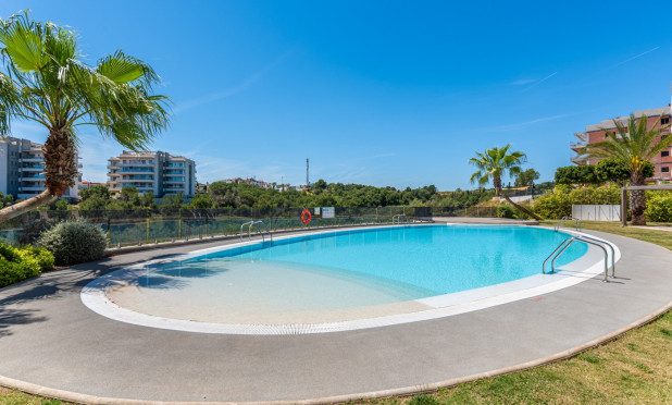Odsprzedaż - Mieszkanie w bloku - Orihuela Costa - Los Dolses