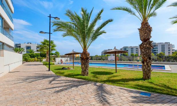 Odsprzedaż - Mieszkanie w bloku - Orihuela Costa - Los Dolses