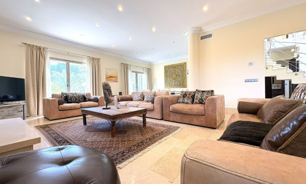 Resale - Villa - Alcayna