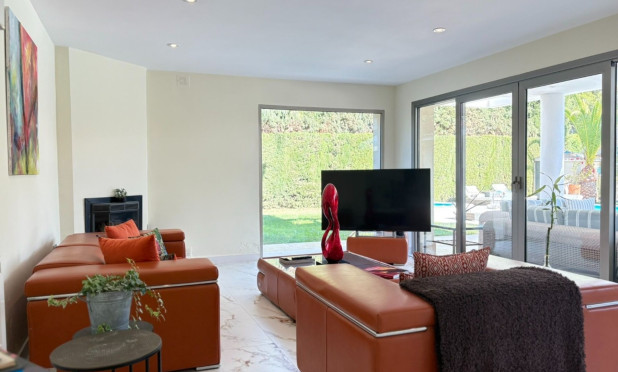 Resale - Villa - Alcayna
