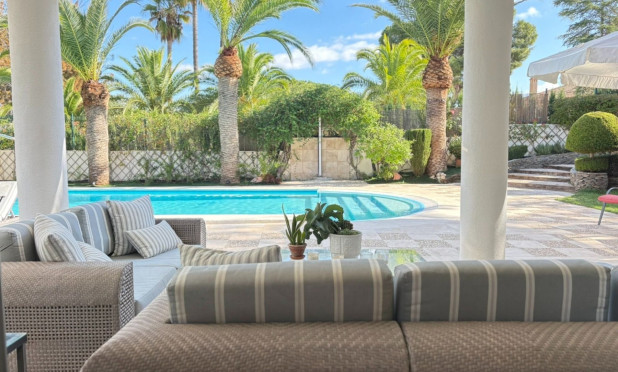 Resale - Villa - Alcayna