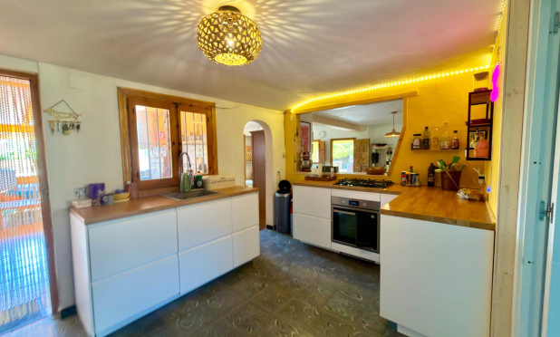 Resale - Villa - L'alfas Del Pi - Alfas del Pí