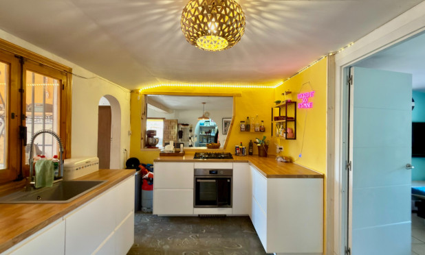 Resale - Villa - L'alfas Del Pi - Alfas del Pí