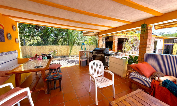 Resale - Villa - L'alfas Del Pi - Alfas del Pí