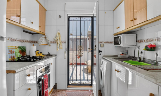 Wiederverkauf - Stadthaus - Torrevieja - La Siesta - El Salado -  Torreta
