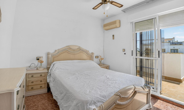 Wiederverkauf - Stadthaus - Torrevieja - La Siesta - El Salado -  Torreta
