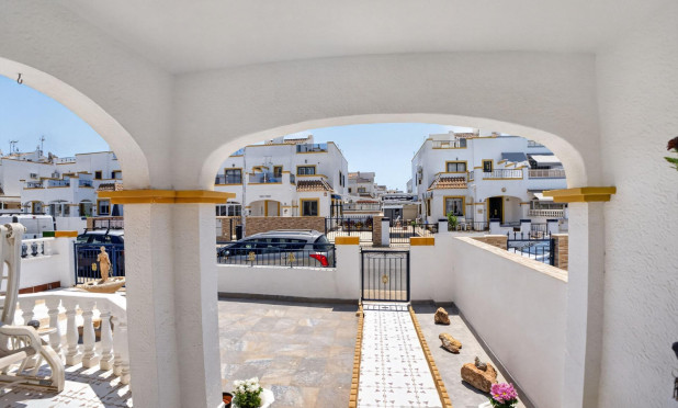 Wiederverkauf - Stadthaus - Torrevieja - La Siesta - El Salado -  Torreta