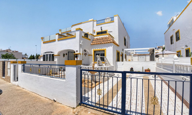 Wiederverkauf - Stadthaus - Torrevieja - La Siesta - El Salado -  Torreta