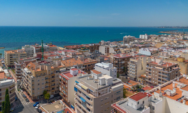 Resale - Apartment / flat - Torrevieja - Playa del Cura