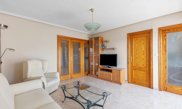 Resale - Apartment / flat - Torrevieja - Playa del Cura