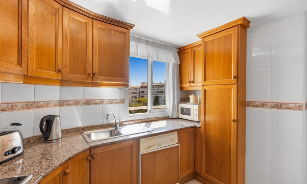 Resale - Apartment / flat - Torrevieja - Playa del Cura