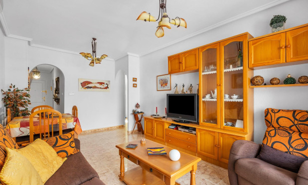Resale - Apartment / flat - Torrevieja - Estacion de autobuses