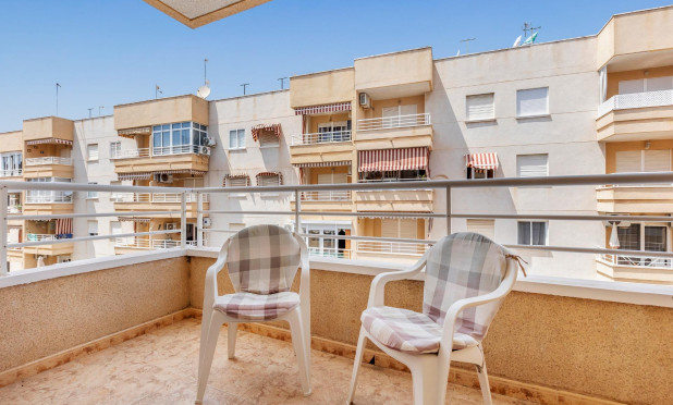 Resale - Apartment / flat - Torrevieja - Estacion de autobuses