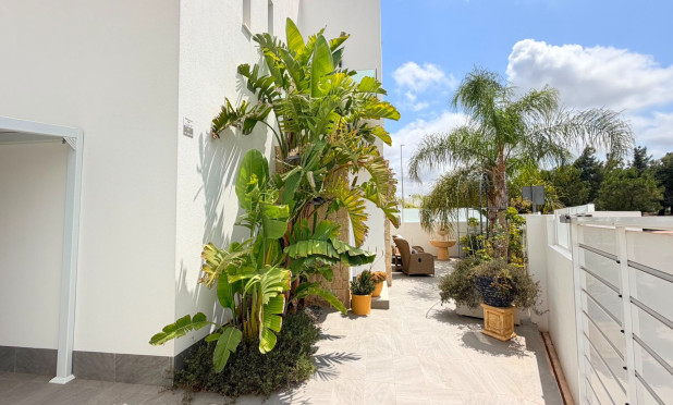 Herverkoop - Villa - Montesinos - La Herrada