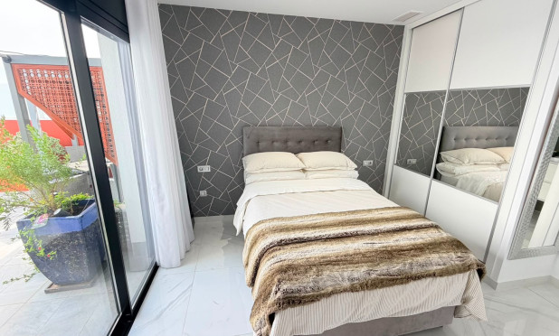 Herverkoop - Villa - Montesinos - La Herrada