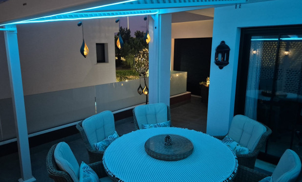 Herverkoop - Villa - Montesinos - La Herrada