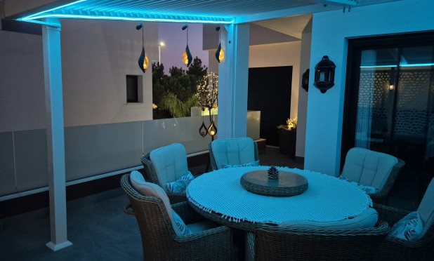 Herverkoop - Villa - Montesinos - La Herrada