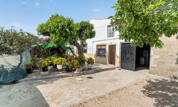 Herverkoop - Finca / Landelijke woning - Orihuela - Desamparados-Hurchillo-Torremendo