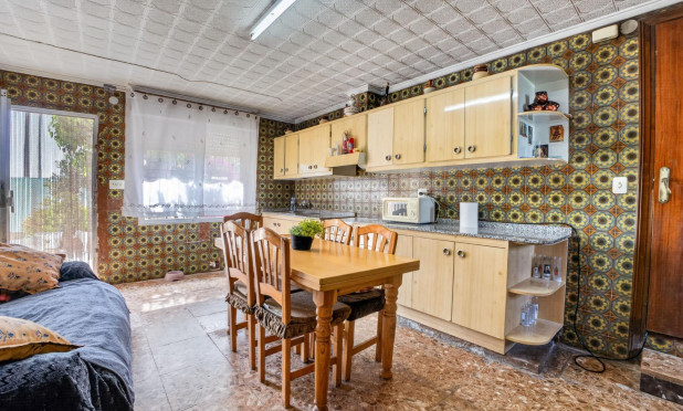 Herverkoop - Finca / Landelijke woning - Orihuela - Desamparados-Hurchillo-Torremendo