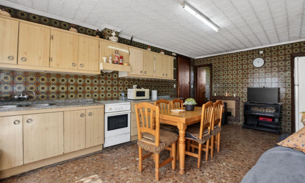 Herverkoop - Finca / Landelijke woning - Orihuela - Desamparados-Hurchillo-Torremendo