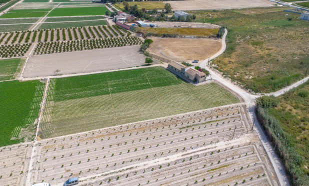 Herverkoop - Finca / Landelijke woning - Orihuela - Desamparados-Hurchillo-Torremendo