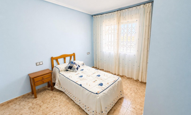 Herverkoop - Penthouse - Torrevieja - Estacion de autobuses