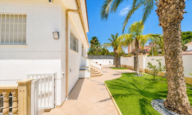 Wiederverkauf - Villa - Dehesa de Campoamor - Campoamor