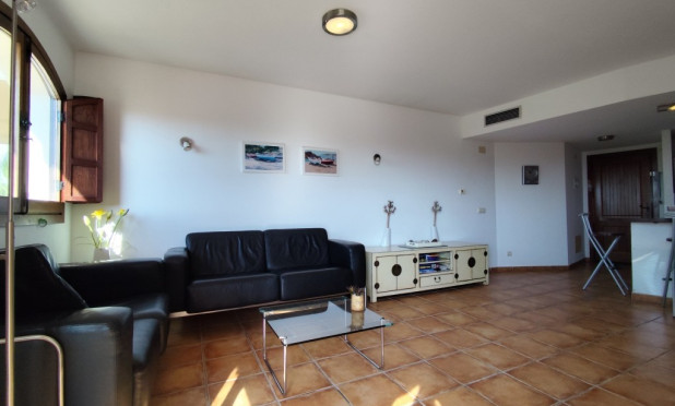 Resale - Penthouse - Punta Prima
