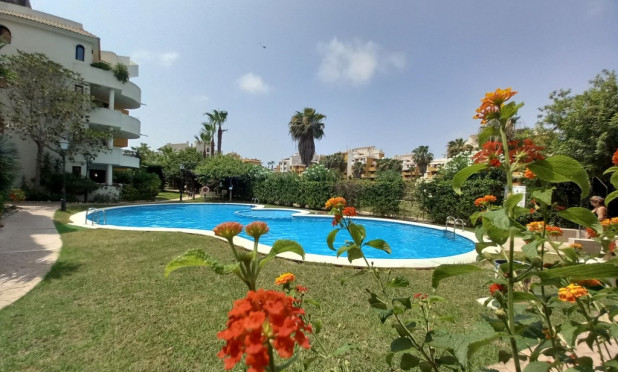 Resale - Penthouse - Punta Prima