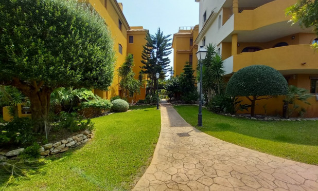 Resale - Penthouse - Punta Prima