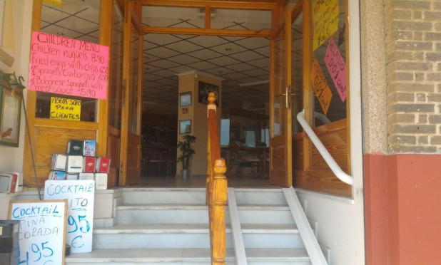 Wiederverkauf - Commercial premises - Torrevieja - Acequion