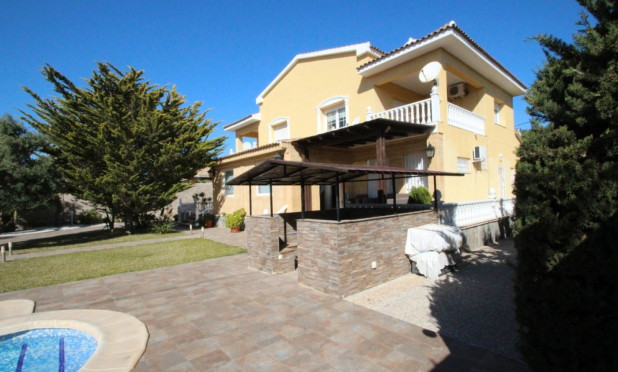 Revente - Villa - Orihuela Costa - Cabo Roig