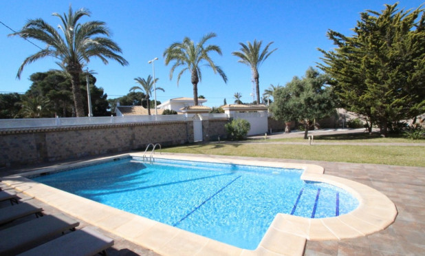 Revente - Villa - Orihuela Costa - Cabo Roig