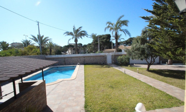 Revente - Villa - Orihuela Costa - Cabo Roig