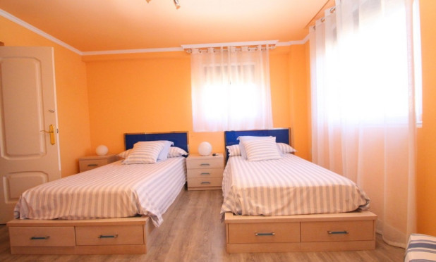 Revente - Villa - Orihuela Costa - Cabo Roig