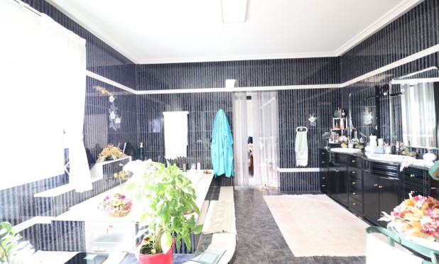 Revente - Villa - Torrevieja - El chaparral