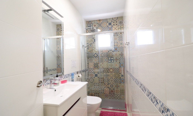 Revente - Villa - Torrevieja - El chaparral