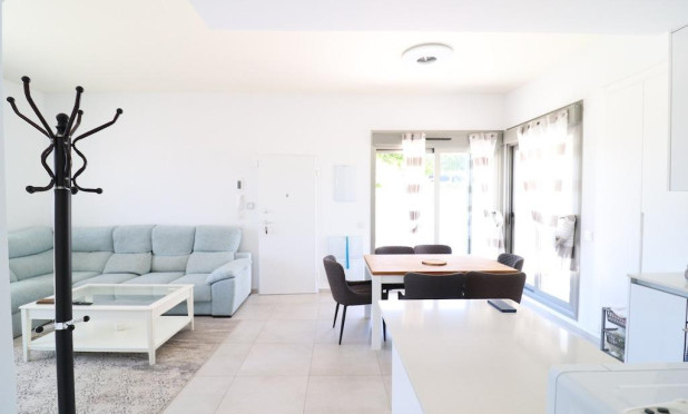 Revente - Villa - San Miguel de Salinas - Urbanizaciones