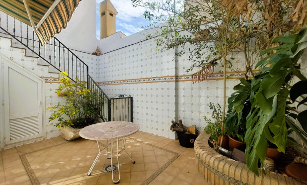 Revente - Finca / Propriété rurale - Torrevieja - Centro