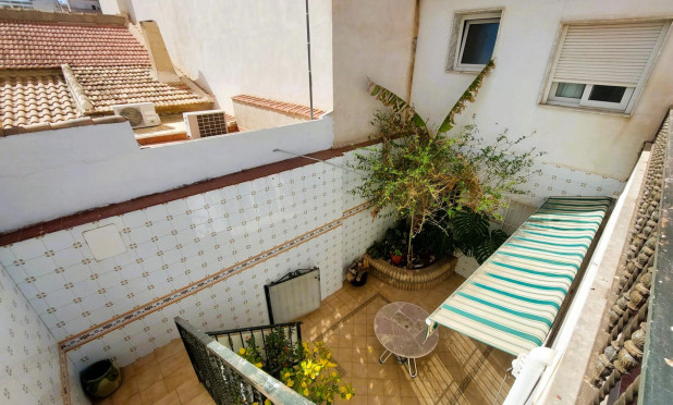 Revente - Finca / Propriété rurale - Torrevieja - Centro