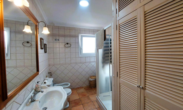 Revente - Finca / Propriété rurale - Torrevieja - Centro