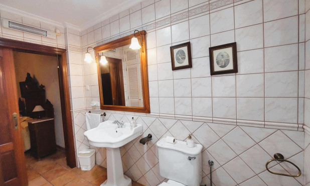 Revente - Finca / Propriété rurale - Torrevieja - Centro