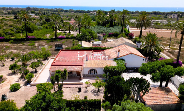 Revente - Finca / Propriété rurale - La Marina