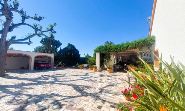 Revente - Finca / Propriété rurale - La Marina