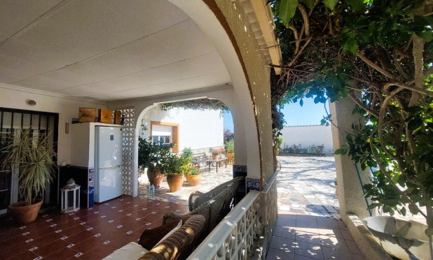 Revente - Finca / Propriété rurale - La Marina