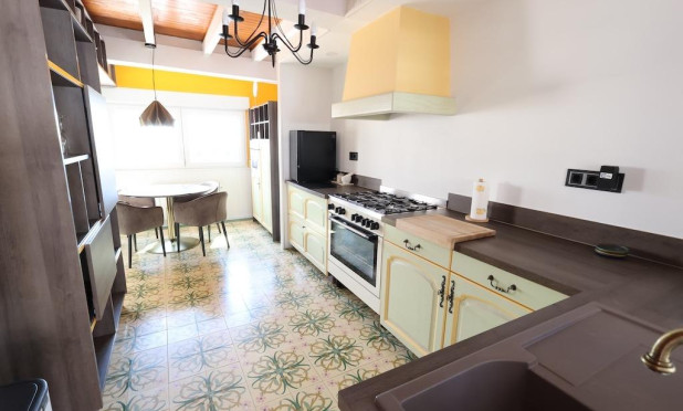 Wiederverkauf - Villa - Orihuela Costa - Villamartín