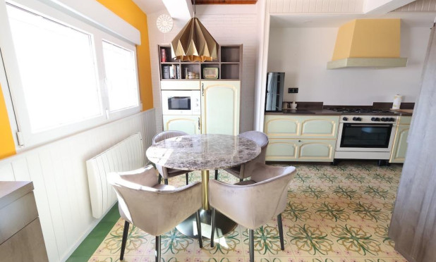 Wiederverkauf - Villa - Orihuela Costa - Villamartín