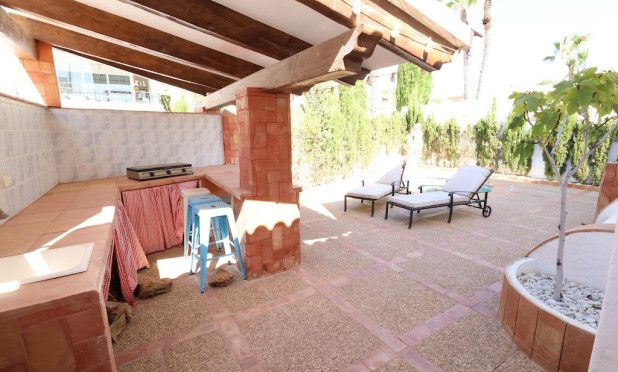 Wiederverkauf - Villa - Orihuela Costa - Villamartín